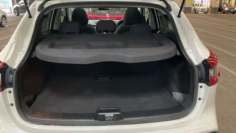 2019 Nissan Qashqai 1.3 DIG-T N-Connecta SUV 5dr Petrol Manual Euro 6 (s/s) (140 ps) F/S/H! HATCH...