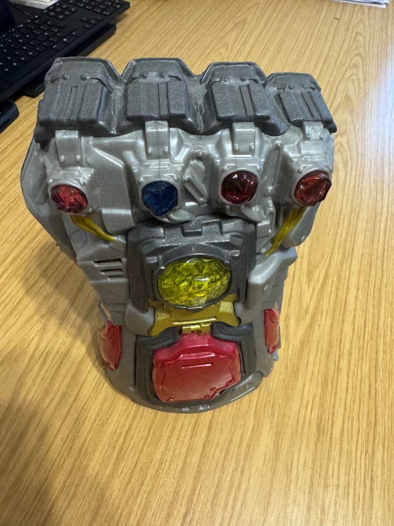 image for Thanos infinity gauntlet 