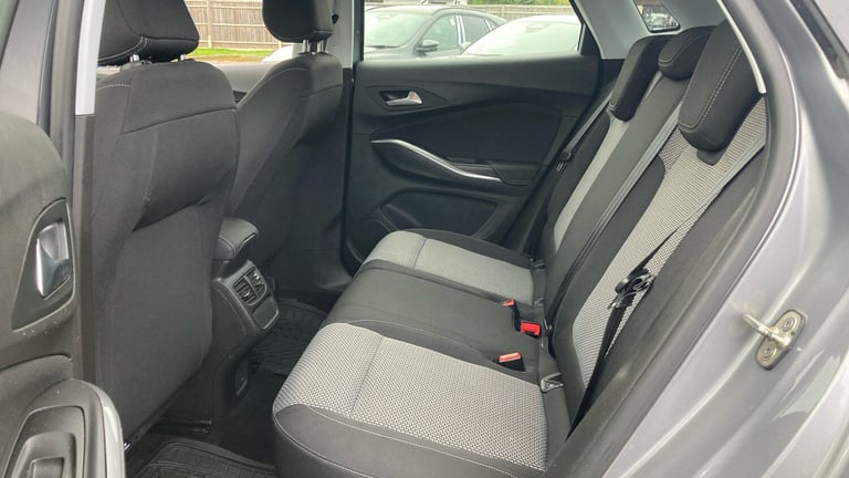 2019 Vauxhall Grandland X 1.2 Turbo SE 5dr Petrol Hatchback Hatchback Petrol Manual