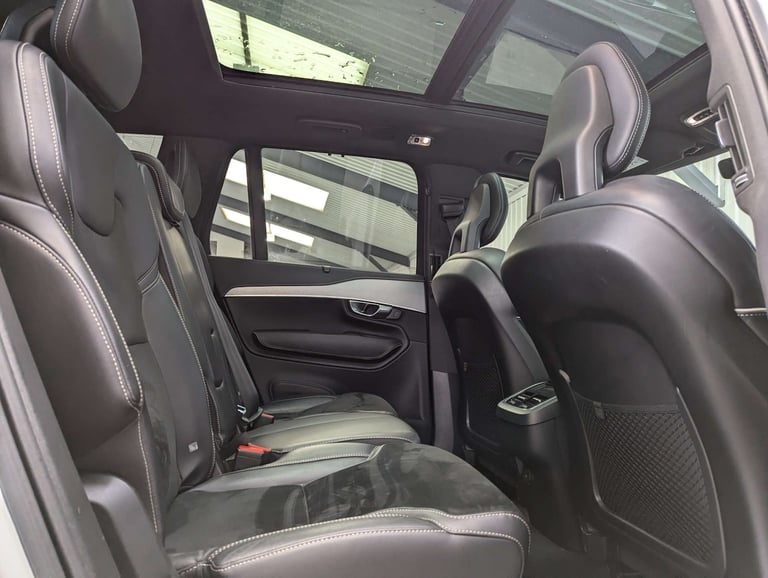 2022 Volvo XC90 2.0 XC90 R-Design B5 MHEV AWD Auto 4WD 5dr SUV Hybrid Automatic