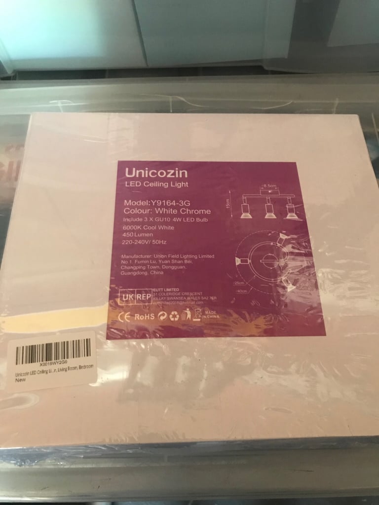 Modern flush light fitting bnib