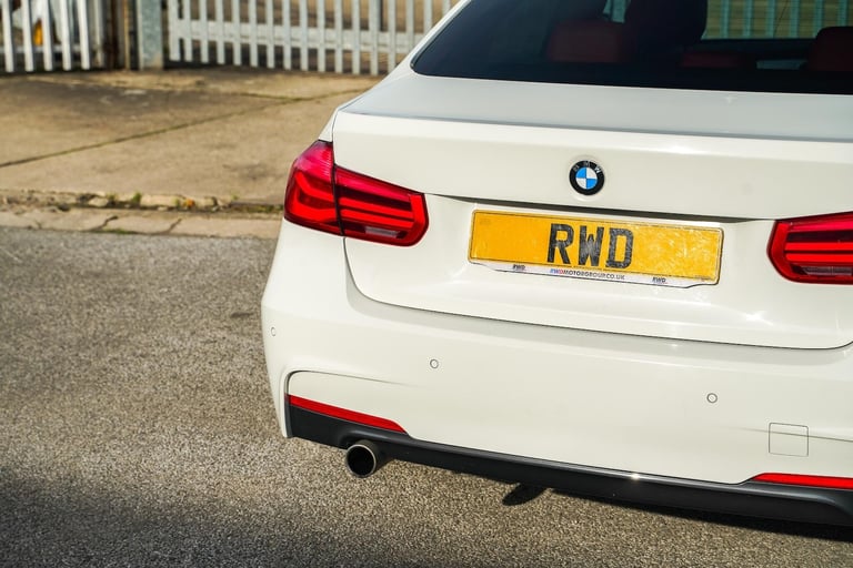  BMW 3 Series 2.0 318d M Sport Auto Euro 6 (s/s) 4dr Diesel Automatic