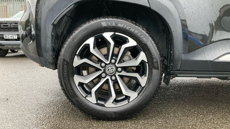 2022 Toyota Yaris Cross 1.5 Hybrid Design 5dr CVT Hybrid Estate Estate Hybrid Automatic