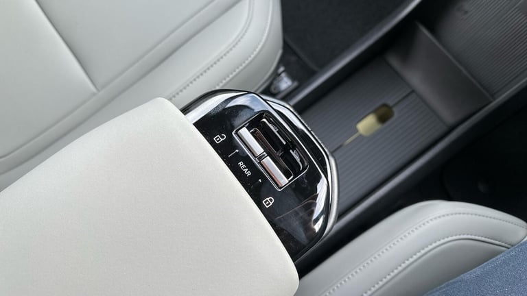 2025 Volvo EX30 315kW Twin Motor Performance Plus 69kWh 5dr Auto ESTATE ELECTRIC Automatic