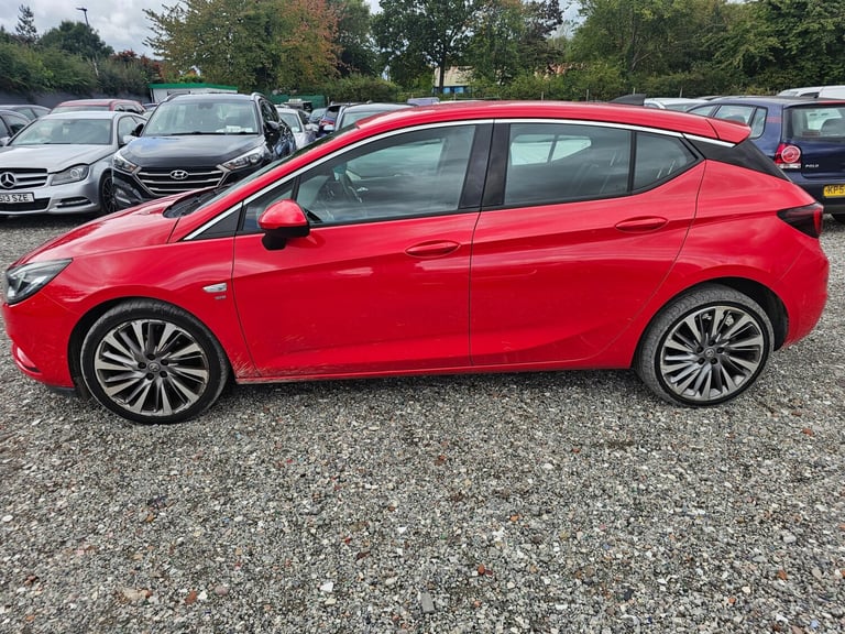 2016 Vauxhall Astra 1.6 CDTi 16V 136 SRi Nav 5dr HATCHBACK Diesel Manual