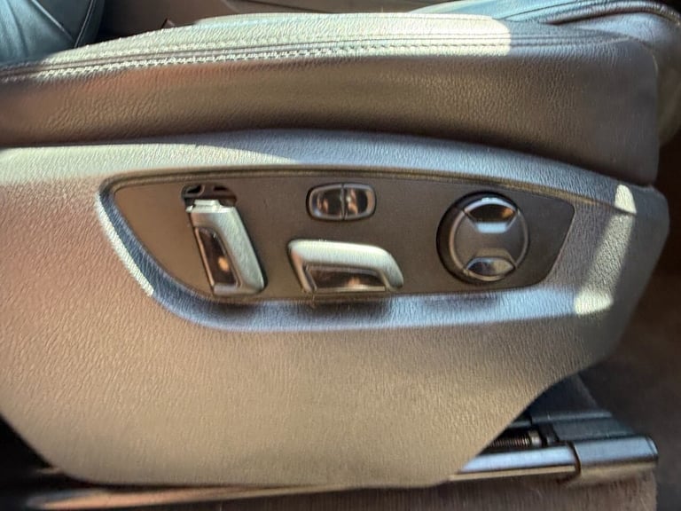 2017 17 VOLKSWAGEN TOUAREG 3.0 TDI V6 BLUEMOTION TECH R-LINE PLUS SUV 5DR DIESEL