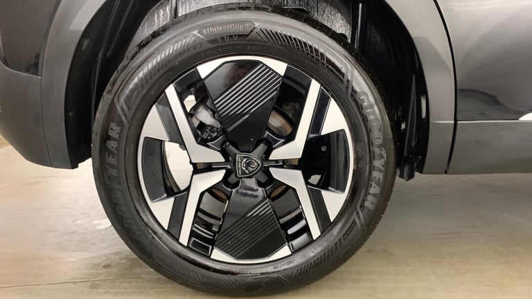 2024 Peugeot 2008 1.2 PureTech Allure SUV 5dr Petrol Manual Euro 6 (s/s) (130 ps) SUV Petrol Manual