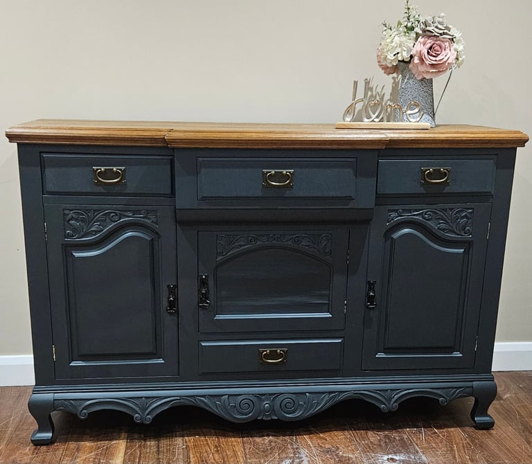 Sideboard
