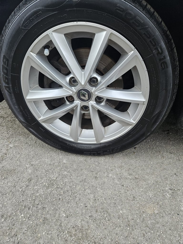 2019 Renault Megane 1.3 TCE Play 5dr ESTATE Petrol Manual