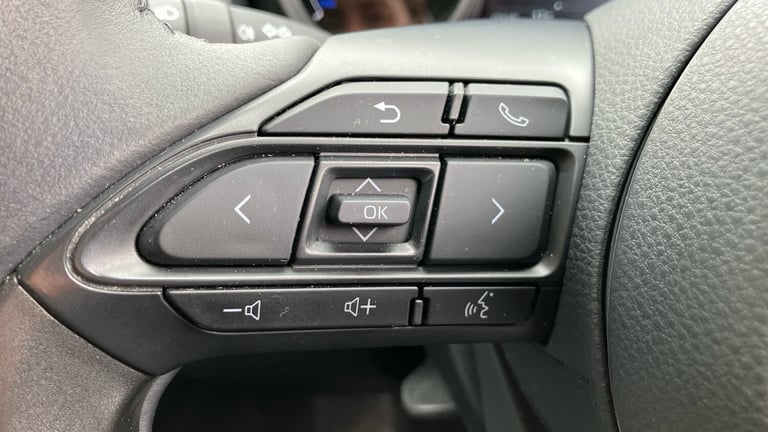 2023 Toyota Yaris 1.5 Hybrid Design 5dr CVT Hybrid Hatchback Hatchback Hybrid Automatic