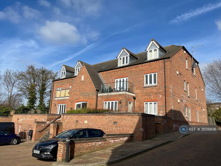 2 bedroom flat in Valeview House, Cotgrave, Nottingham, NG12 (2 bed) (#2656806)