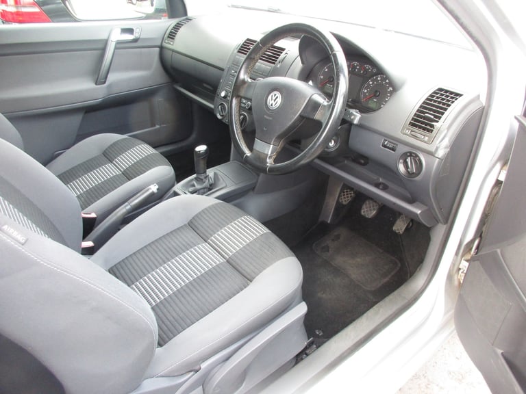 2009 Volkswagen Polo 1.2 Match 60 3dr HATCHBACK Petrol Manual
