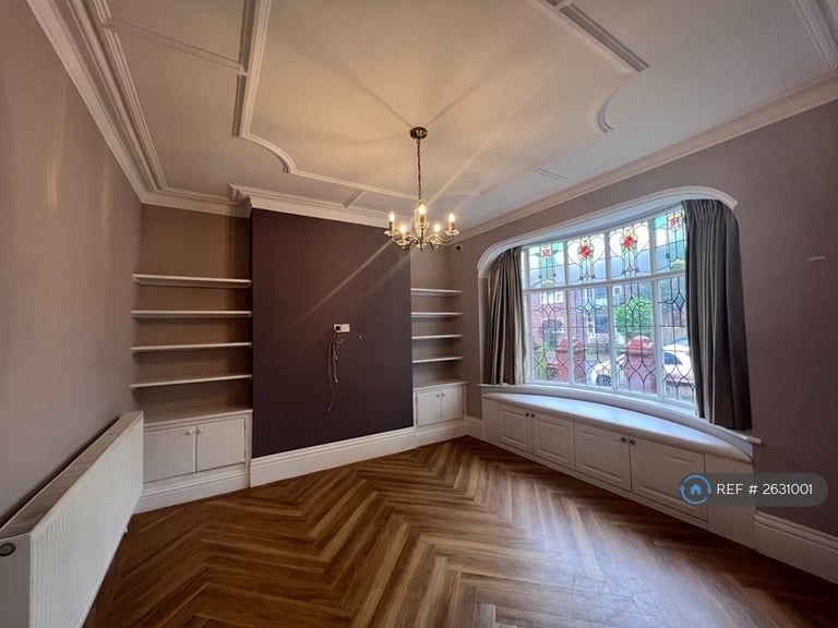 4 bedroom house in Holmwood Road, Manchester, M20 (4 bed) (#2631001)