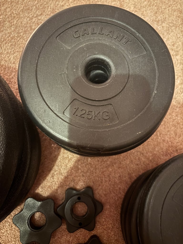 Set of adjustable weights/dumbells