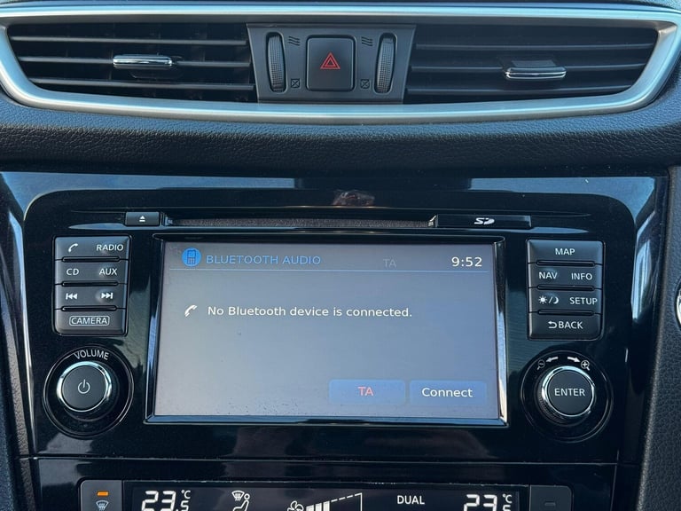 2017 Nissan Qashqai 1.5 dCi N-Connecta 2WD Euro 6 (s/s) 5dr HATCHBACK Diesel Manual