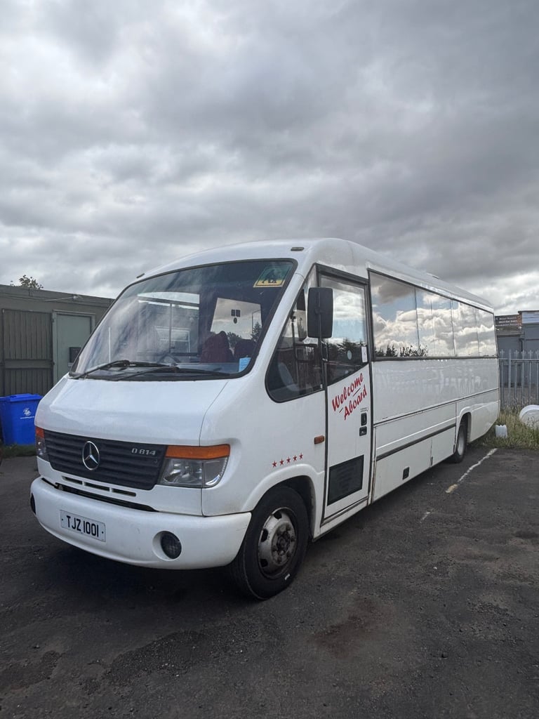 Mercedes cheetah 33 seats 