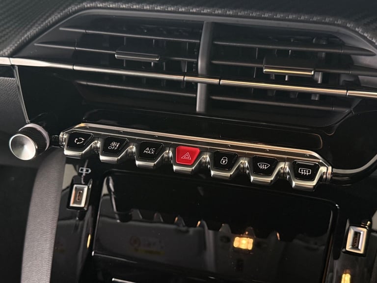  Peugeot 208 1.2 PureTech Allure Premium + Euro 6 (s/s) 5dr Petrol Manual