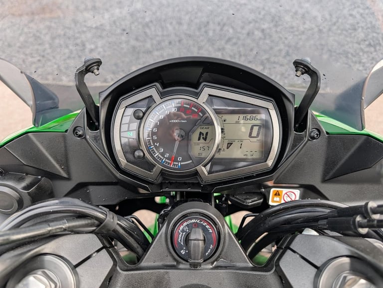 2019 KAWASAKI Z1000SX