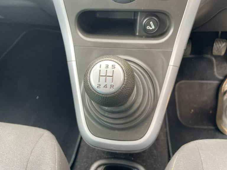 2010 Suzuki Splash 1.2 Splash GLS 5dr Hatchback Petrol Manual