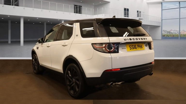 2016 Land Rover Discovery Sport 2.0 TD4 180 HSE Black 5dr Auto ESTATE DIESEL Automatic