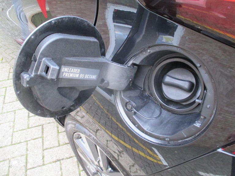 2018 Nissan Micra 0.9 IG-T N-Connecta 5dr HATCHBACK PETROL Manual