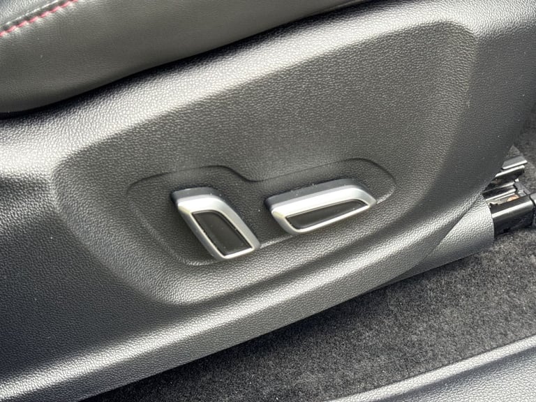 2023 MG MG HS HS Trophy 1.5 PHEV  5dr Hatchback Petrol Parallel PHEV Automatic