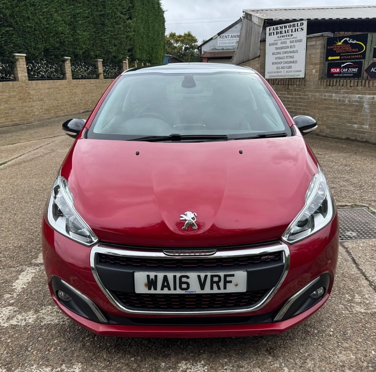 2016 Peugeot 208 1.2 Puretech Gt Line Hatchback HATCHBACK Petrol Manual