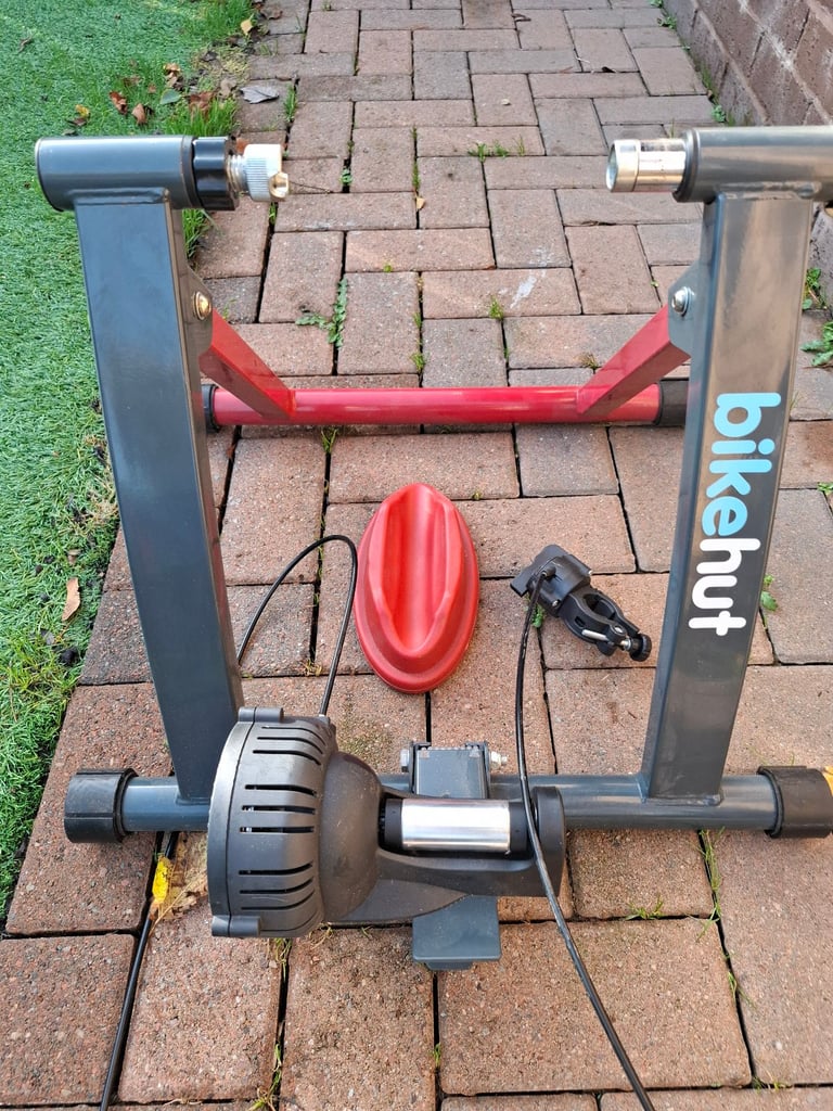 image for Bike Hut Cycle Trainer - Great Condition, ideal for winter training, bargain price £25.