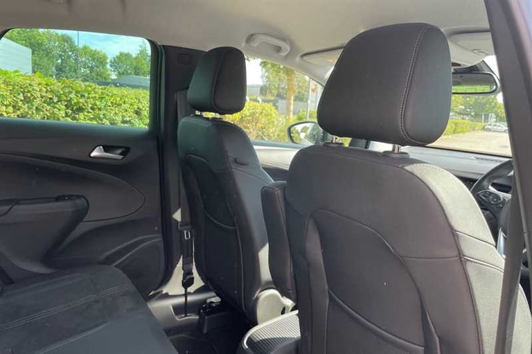 2022 Vauxhall Crossland 1.2 Turbo Ultimate SUV 5dr Petrol Manual Euro 6 (s/s) (130 ps) SUV Petrol...