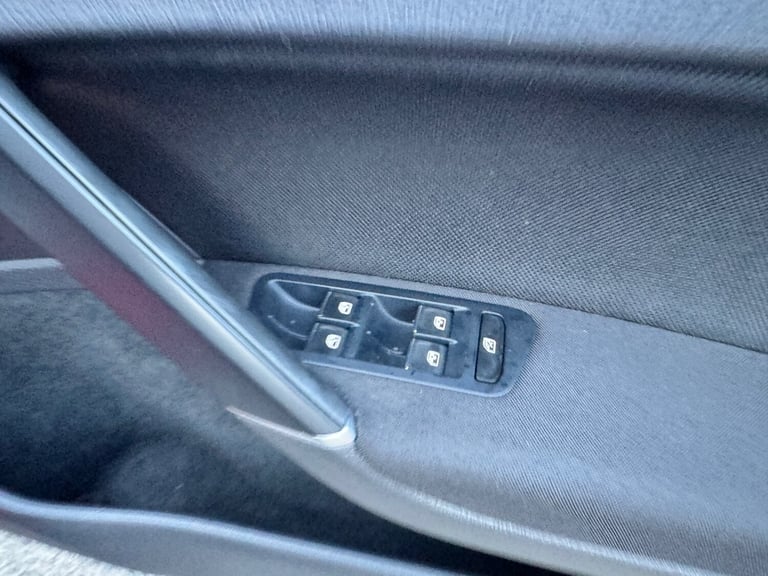 2016 Volkswagen Golf 2.0 TSI GTI 5dr DSG [Performance Pack] HATCHBACK Petrol Automatic