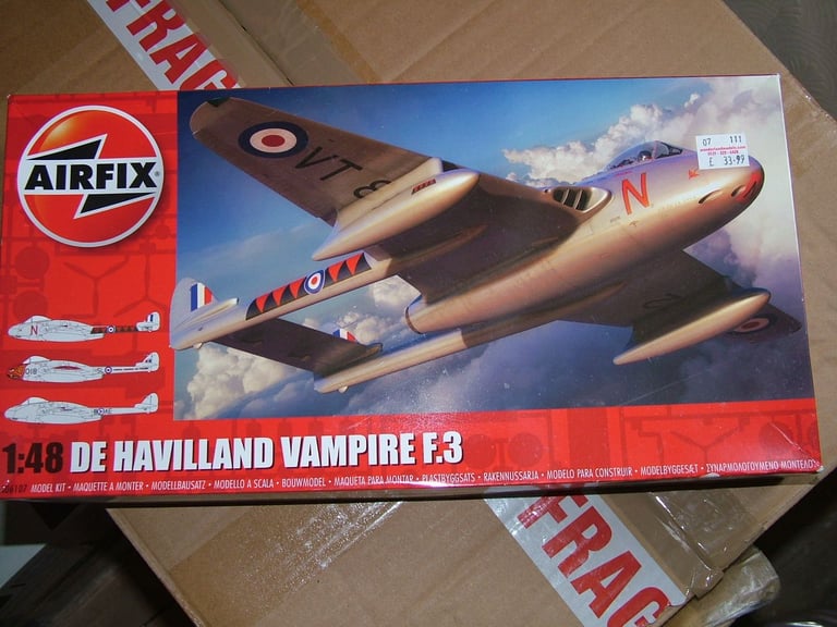 image for Airfix A06107 de Havilland Vampire F.3 Kit