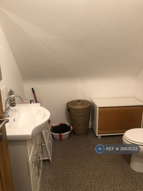 1 bedroom in Holly Tree Farm, Manchester, M20 (#2683033)