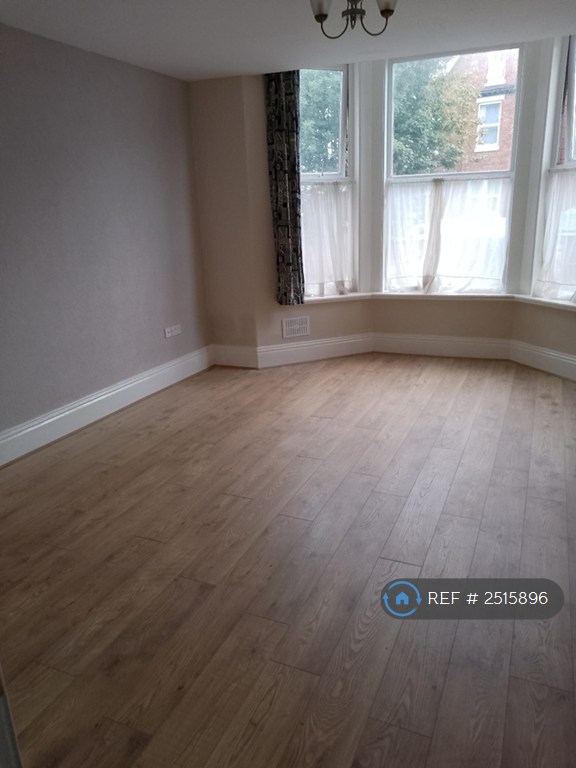 image for 1 bedroom flat in Irving Street, Southport, PR9 (1 bed) (#2515896)