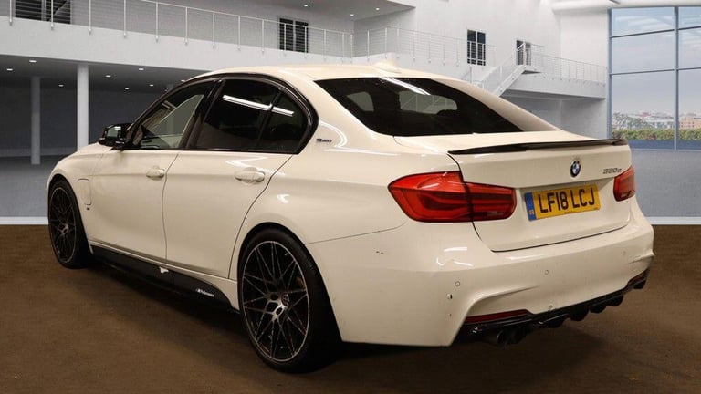 2018 BMW 3 Series 330e M Sport 4dr Step Auto SALOON PETROL/ELECTRIC Automatic