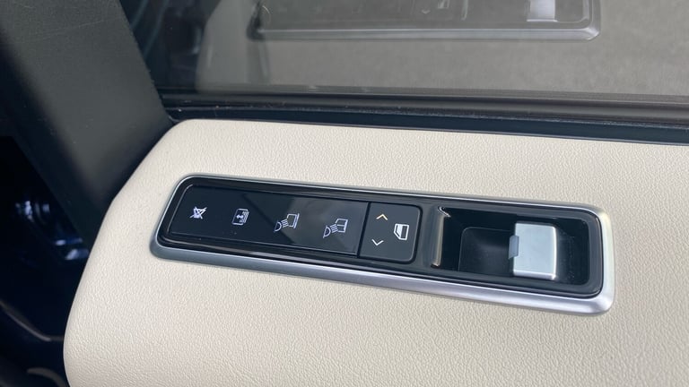 2021 Land Rover Range Rover 2.0 P400e Westminster Black 4dr Auto Estate Estate Hybrid Automatic