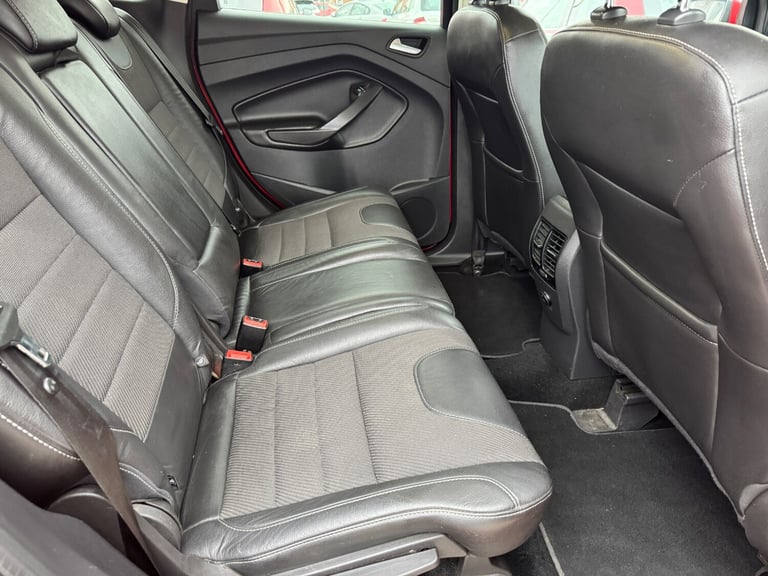 2016 Ford Kuga 2.0 TDCi 180 Titanium 5dr HATCHBACK Diesel Manual