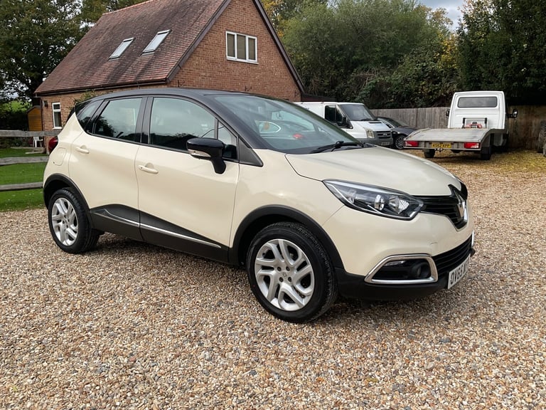 2015 Renault Captur 0.9 TCE 90 Dynamique Nav 5dr HATCHBACK Petrol Manual