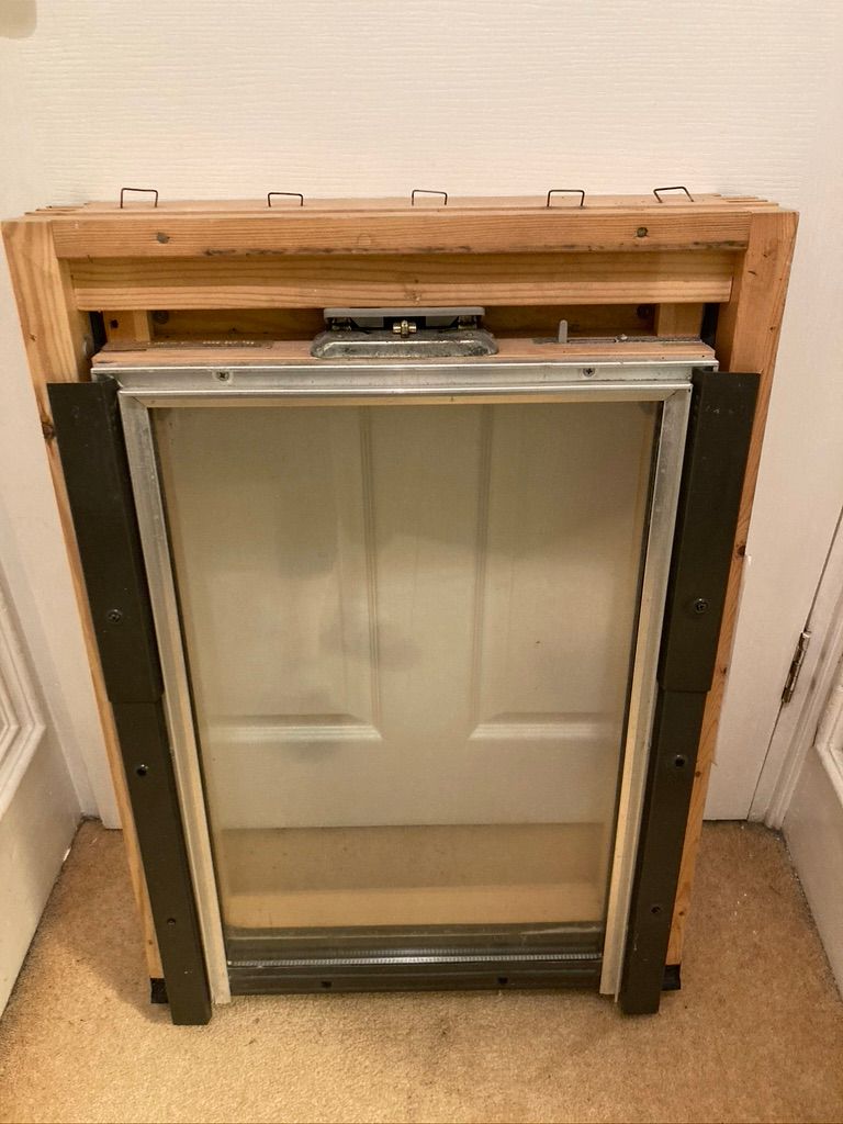 Velux window 55x80x13cm