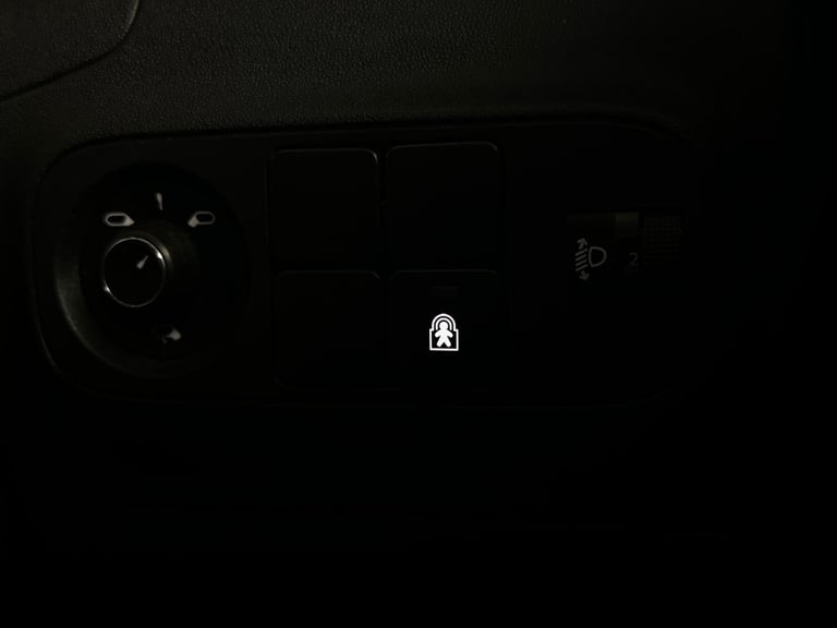 2023 Citroen C3 1.2 PureTech Shine Plus Euro 6 (s/s) 5dr HATCHBACK Petrol Manual