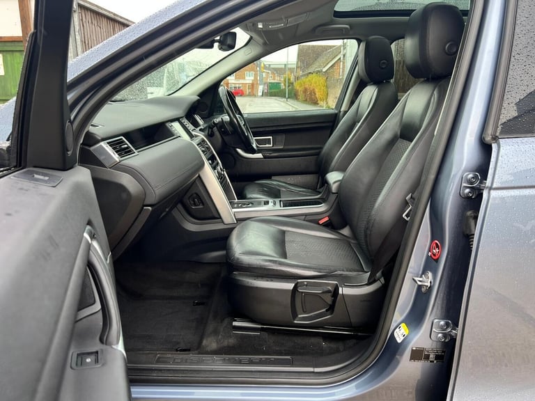 2017 Land Rover Discovery Sport 2.0 TD4 SE Tech Auto 4WD Euro 6 (s/s) 5dr ESTATE Diesel Automatic