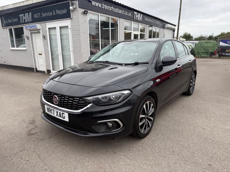 image for Fiat Tipo TIPO LOUNGE Petrol