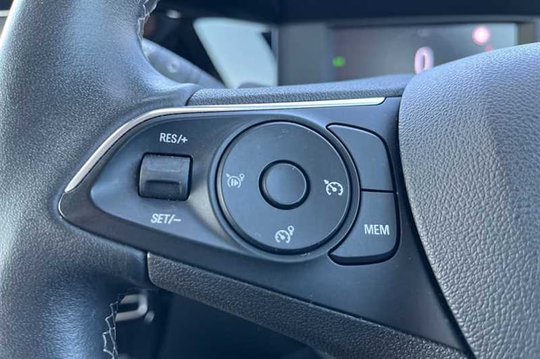 2023 Vauxhall Mokka 1.2 Turbo Design 5dr Auto HATCHBACK PETROL Automatic