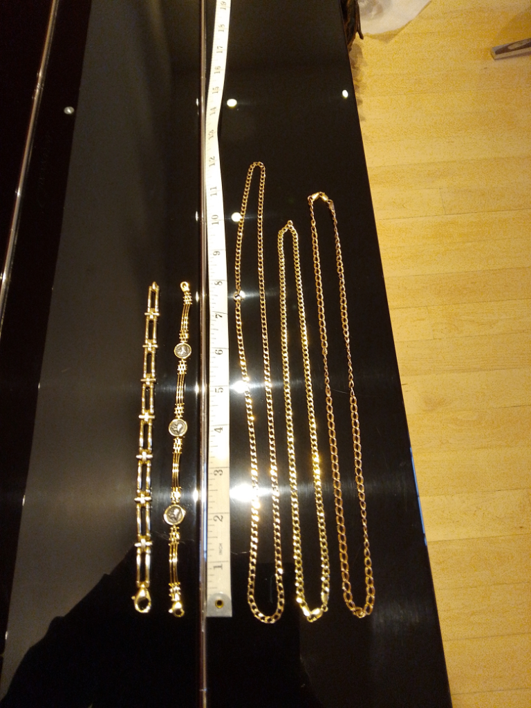  9ct Gold chain bracelet all £29 per gram 