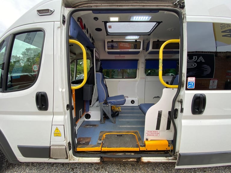 2016 Peugeot Boxer 2.2 HDi 435 L3 H2 Euro 5 5dr PANEL VAN Diesel Manual
