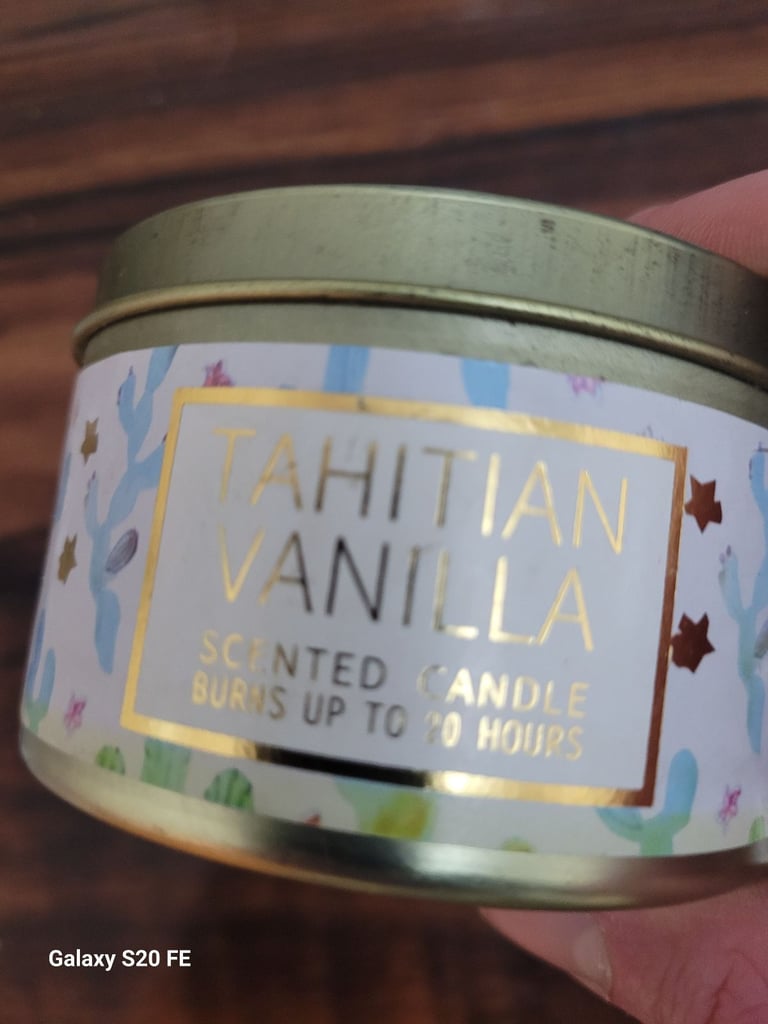 Primark Home Tahitian Vanilla Scented Candle in Tin - Green Cactus Design, 20 Hours