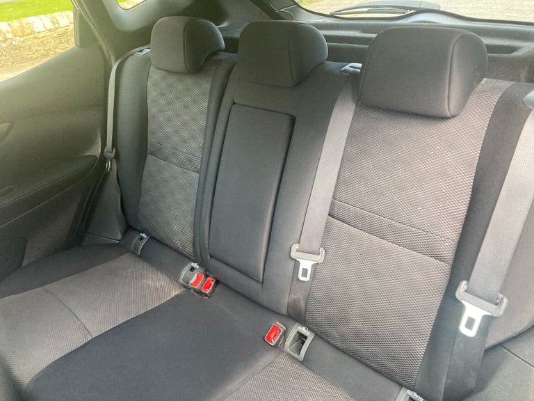 2016 Nissan Qashqai 1.6 dCi N-Connecta 5dr Xtronic HATCHBACK Diesel Automatic