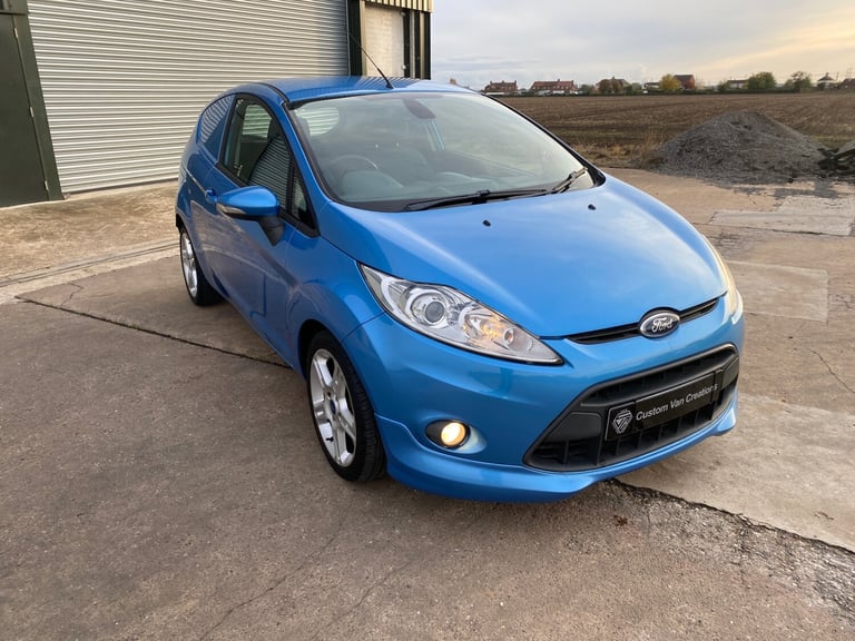 2011 Ford Fiesta 1.6 TDCi 95 Sport Van CAR DERIVED VAN Diesel Manual