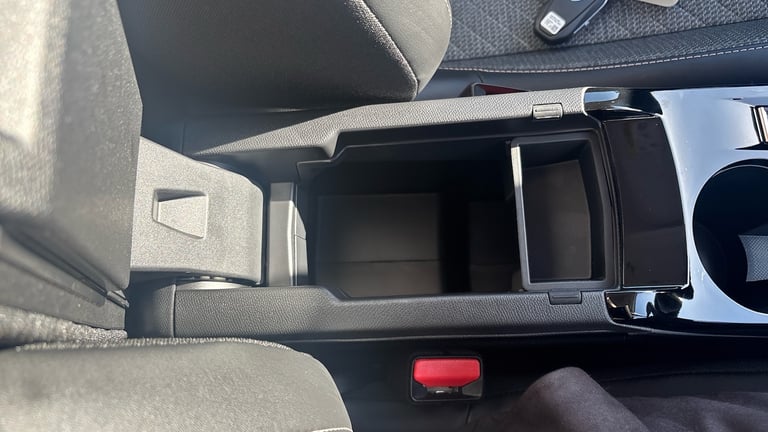 2025 Peugeot 208 1.2 Hybrid 110 Allure 5dr e-DSC6 Petrol Hatchback Hatchback Petrol Automatic