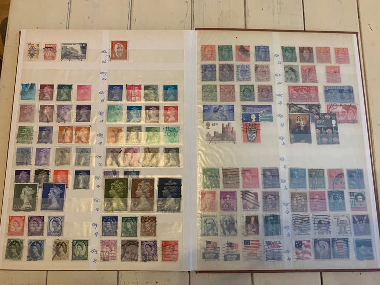 World stamps album 24 pages