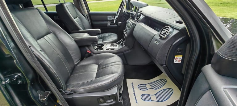 2015 LHD DISCOVERY 4, 3.0 TDV6 HSE, 7 SEATER. LEFT HAND DRIVE.